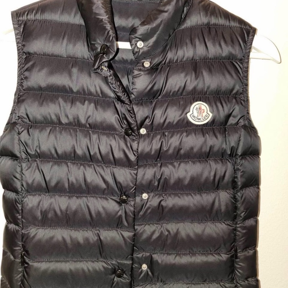 Moncler Liane Puffer Vest BNWT (xs)